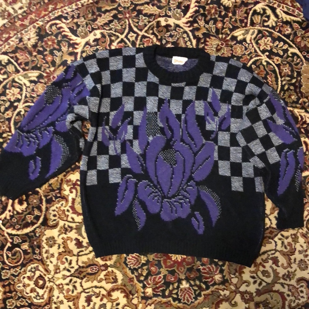 Vintage 1980’s Spunky Black Checkered Sweater with purple Iris L